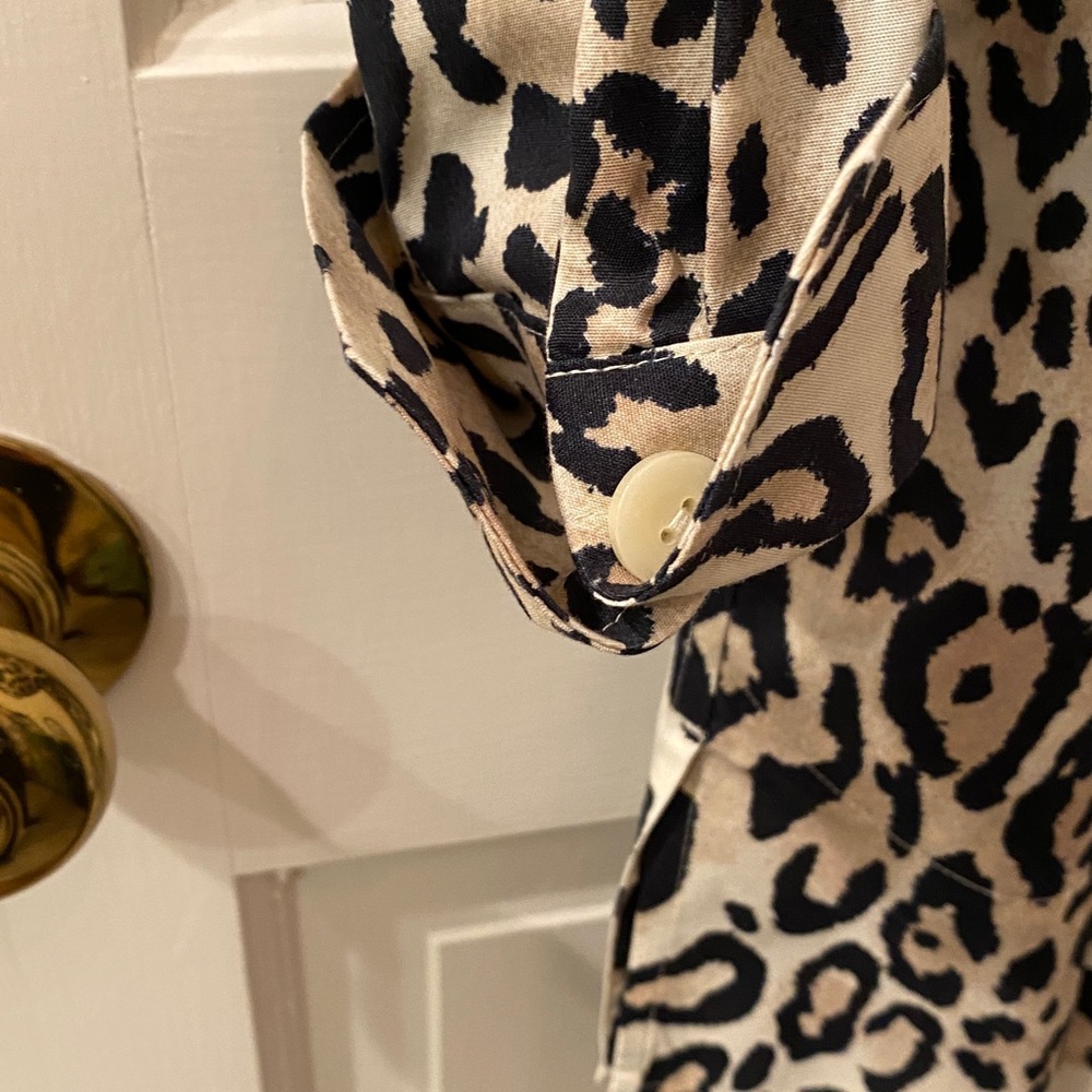 Chico's Animal Print Long Shirt/ Tunic - Picture 7 of 12